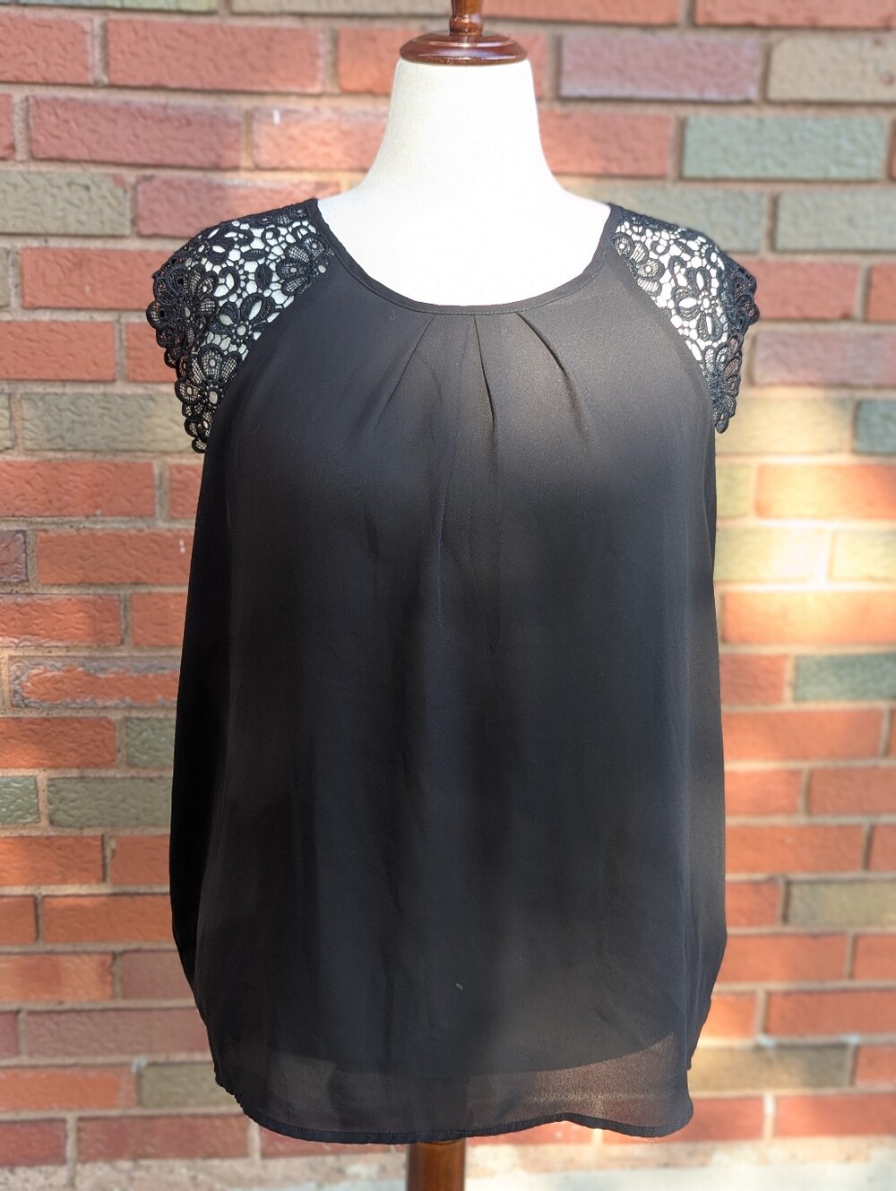 Philosophy Black Lace Cap-Sleeve Top